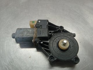 MOTOR ELEVALUNAS DELANTERO IZQUIERDO IVECO DAILY