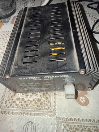Cargador Baterías Nordeletronica NE14,