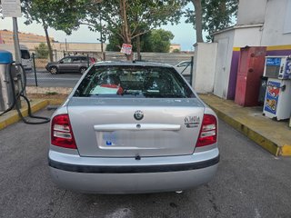 ​Skoda Octavia 1.6 | ¡Solo 87.000 km reales! | Úni