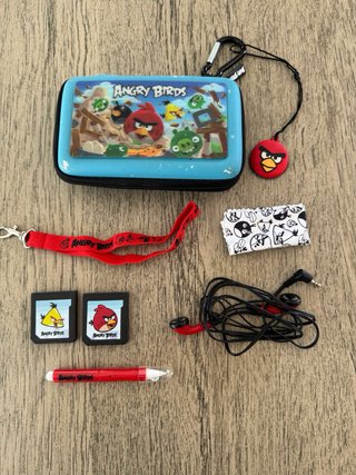 Nintendo 3DS Blanca con Juegos y Accesorios