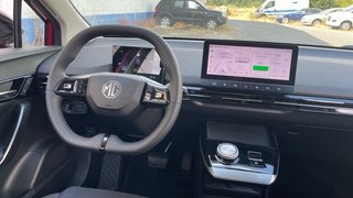MG MG4 BEV 64KWH LUXURY 204 5P
