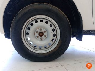 Nissan Navara 2.3dCi Doble Cabina Visia,  120kW/163 PS, 2299 cm³, 4 Doors