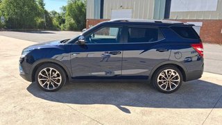 SsangYong XLV 1.6 D16T LIMITED 115 5P