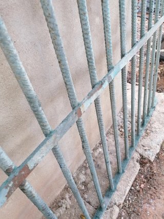 Reja de hierro para exterior