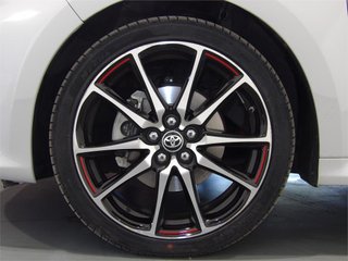 TOYOTA Yaris 1.5 120H GR Sport