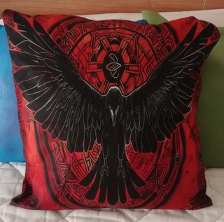 Funda Cojín Cuervo 45x45 cm