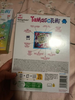 Tamagotchi Gen 1 Nuevo lila y azul