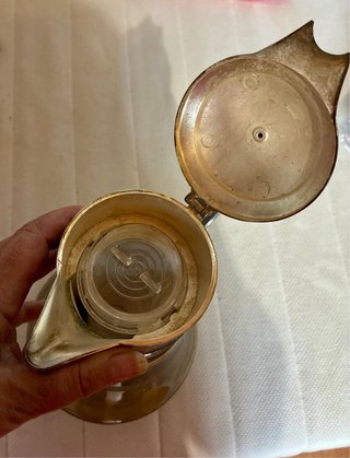 Jarra cristal tintado y metal