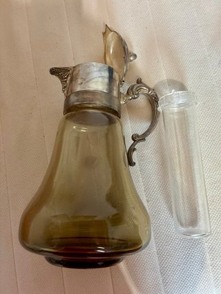 Jarra cristal tintado y metal