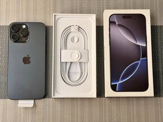 iPhone 16 Pro Max Space Gray