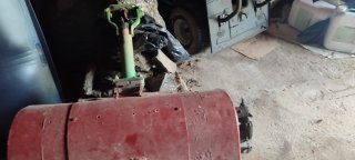 Tractor Pasquali 945 con desbrozadora de cadenas