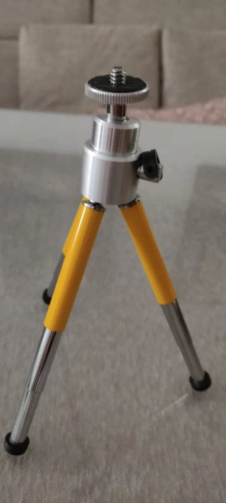 Trípode Mini Amarillo