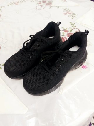 Zapatos de trabajo negros