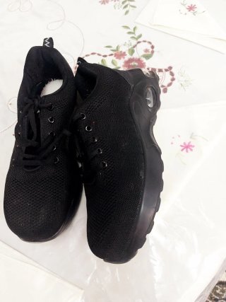 Zapatos de trabajo negros
