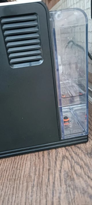 Cafetera Nespresso Latissima