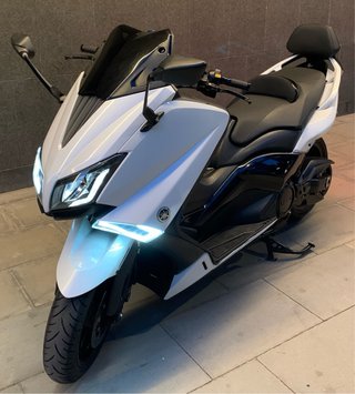 YAMAHA T-MAX 530 ABS