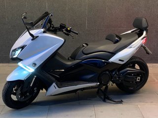 YAMAHA T-MAX 530 ABS