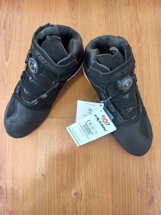 Botas de moto Ixon Bull