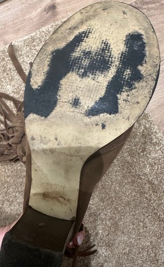 Botines tacón ante con flecos
