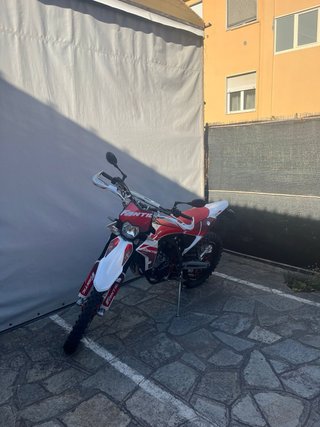 Fantic XEF125 Enduro Moto 4T