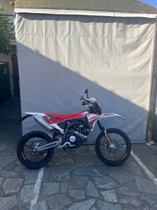 Fantic XEF125 Enduro Moto 4T