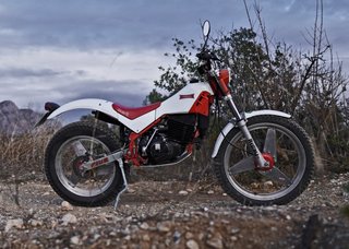 Merlin FIUS DG3 350cc Trial Roja/Blanca
