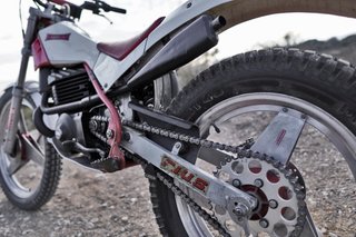 Merlin FIUS DG3 350cc Trial Roja/Blanca