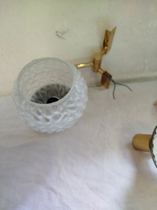 Coppia applique ottone boccia vetro