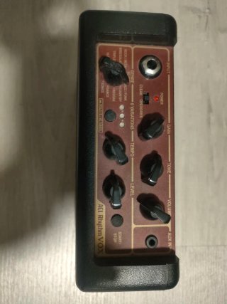 Mini amplificador Vox guitarra