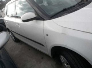 Skoda 21095894 faro izquierdo fabia ii (542) 1.2