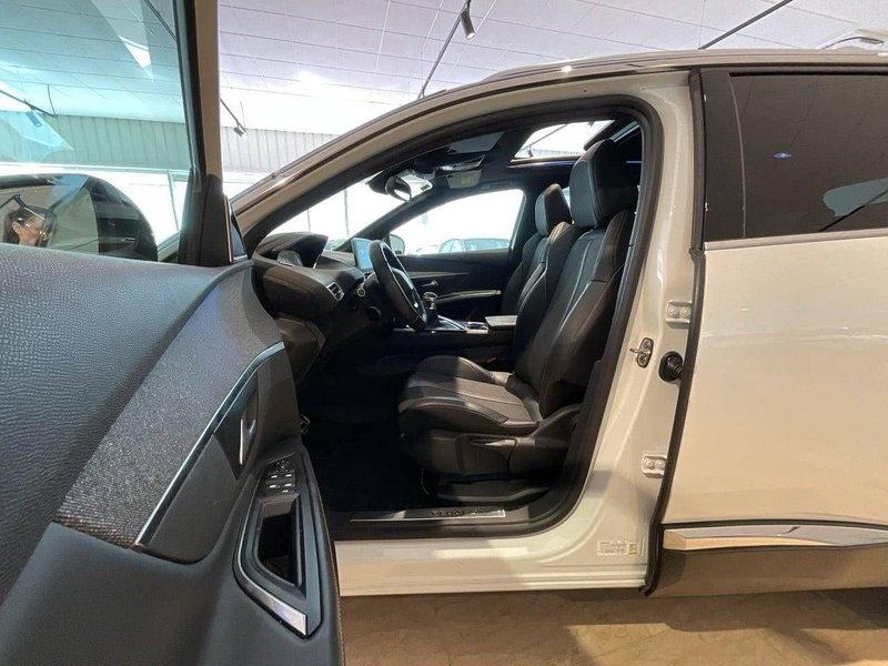 Peugeot 3008 2018, foto 9