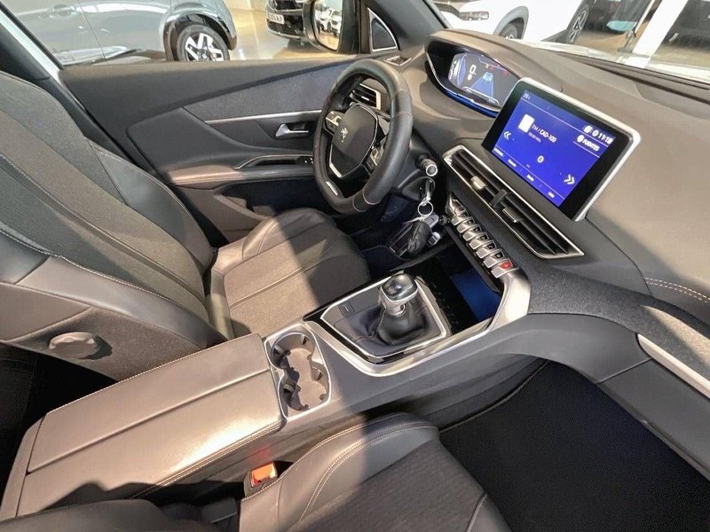 Peugeot 3008 2018, foto 20