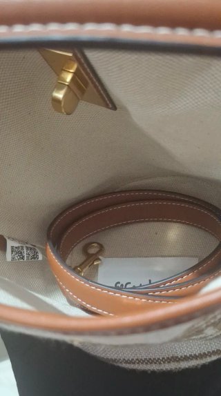 Bolso Brad Bucket 16 Celin