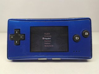 Nintendo Game Boy Micro + Cargador + Regalo (LEED)