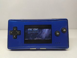 Nintendo Game Boy Micro + Cargador + Regalo (LEED)