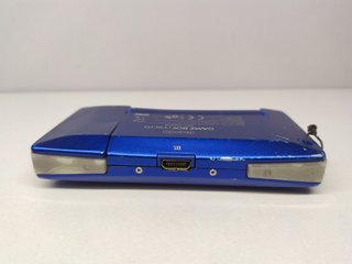 Nintendo Game Boy Micro + Cargador + Regalo (LEED)
