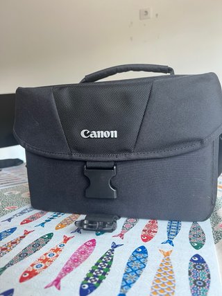 Canon EOS 100D Kit Negro