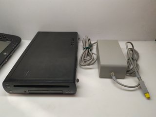 Nintendo Wii U Negra GamePad Roto + Cables (LEED)