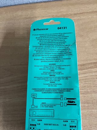 Adaptador ISO Phonocar 04131 para Autorradio