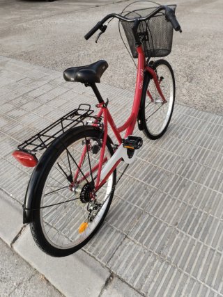 Bici Paseo/Ciudad 26 Mujer.COMO NUEVA!
