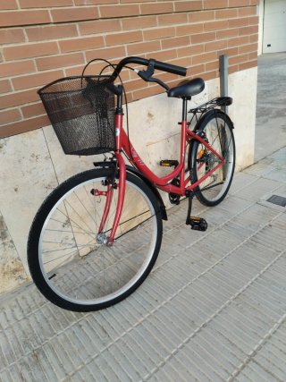 Bici Paseo/Ciudad 26 Mujer.COMO NUEVA!
