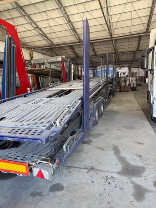 Portacoches Scania G440 Gente con ofertas serias