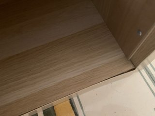Estantería modular con puertas