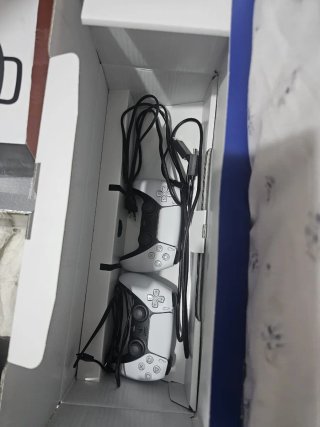 Consola Sony PS5 PRO Blanca
