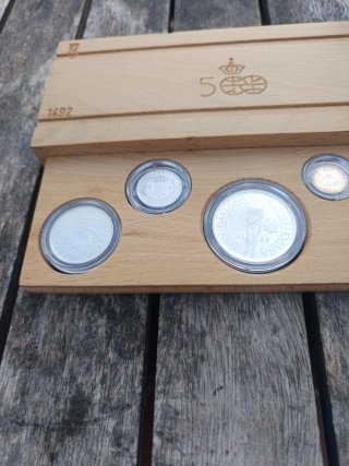 Cofanetto Monete Argento Quinto Centenario