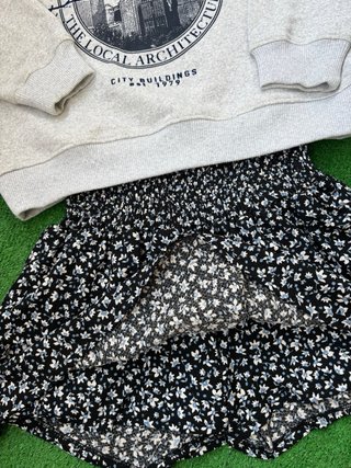 Conjunto Sudadera y Falda Zara