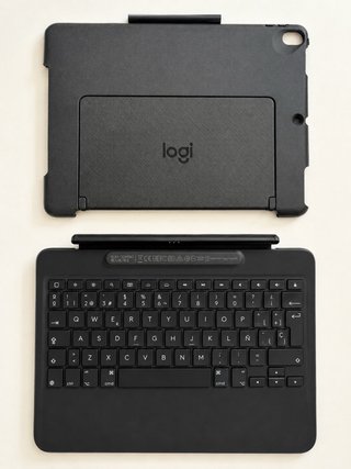 Funda Teclado Logitech Slim Combo iPad Pro 10.5