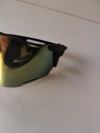 Gafas de sol deportivas