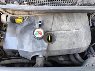 229007 8200807626 centralita motor renault scenic