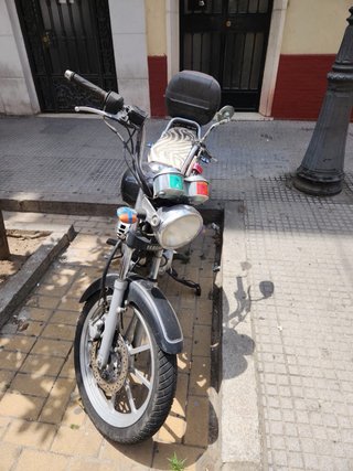 Yamaha YB 125